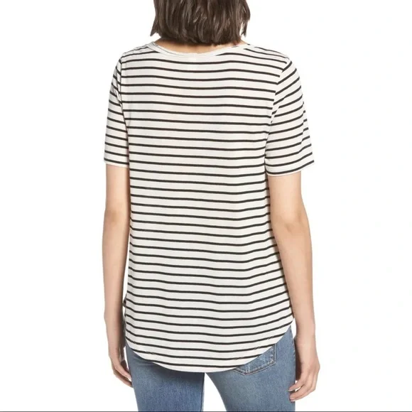 BP Raw Edge V-Neck Tee Black/White Stripe Size Extra Small NWOT - Picture 2 of 6